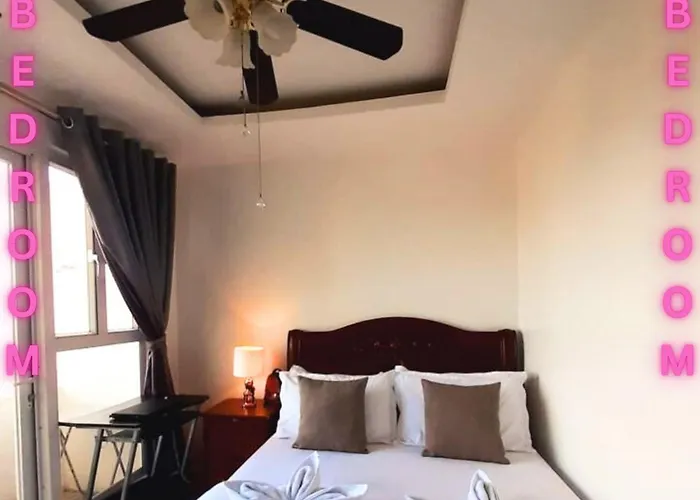 Place To Book Now Free Pool, Free Sauna, Sea View, And 40 Percent Discount Promo Month Units Complete With A Balcony And Stunning Views Of Bay Located In The Heart Of Updated 2025 Price Aparthotel *