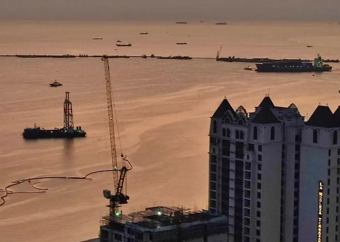Place To Book Now Free Pool, Free Sauna, Sea View, And 40 Percent Discount Promo Month Units Complete With A Balcony And Stunning Views Of Bay Located In The Heart Of Updated 2025 Price Manila